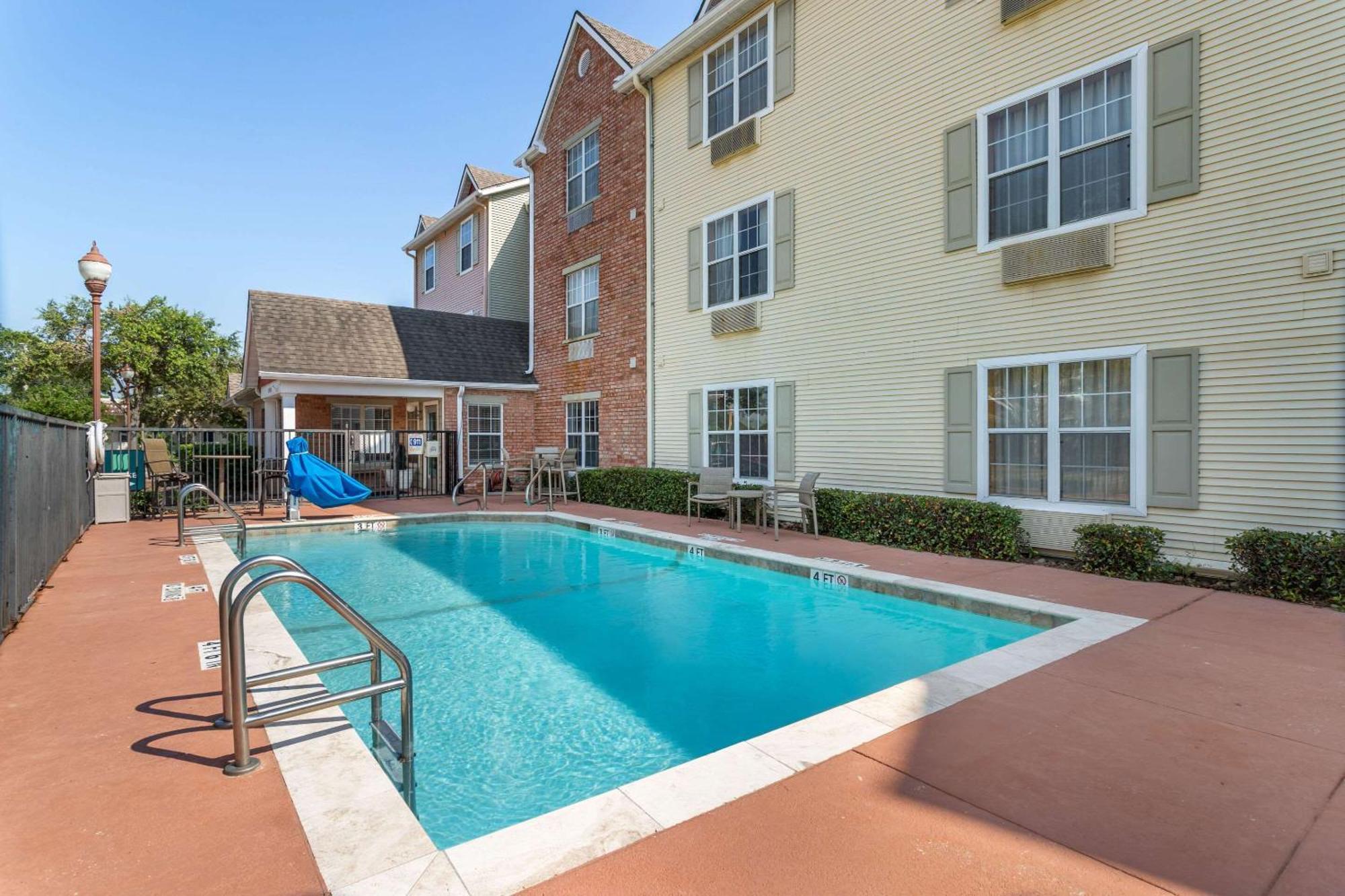 Mainstay Suites Houston Nasa-Clear Lake Webster Exterior photo